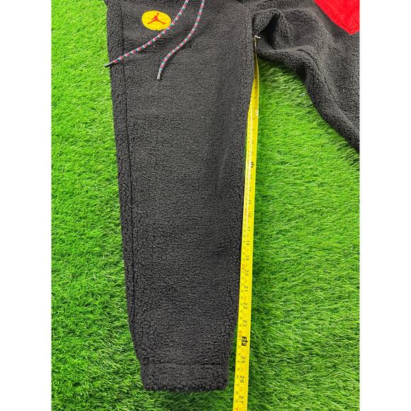 Jordan Sherpa Fleece Joggers M Black Red Cargo Pocket DC9730-010 Jumpman Pants - Picture 9 of 10